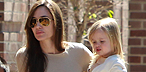 Jolie vallott a gyerekeinek az adoptálásról