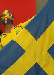 A Svédek mega-zászlóval jöttek