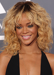 Rihanna szőkeségét akarják nők 