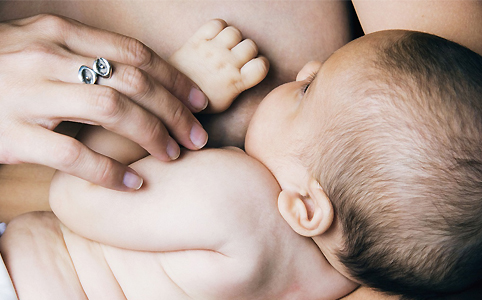 A szoptatás nemzetközi hete - Hagyj nekik időt! 