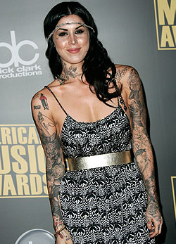 Kat Von D - híres amerikai tetováló művész
