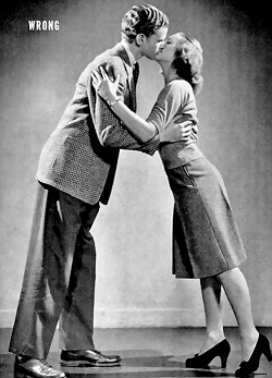 Így csókolózni már a '40-es években is ciki volt