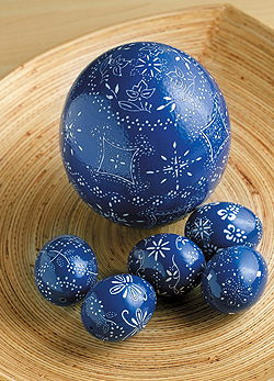 Csináld magad: antik hatású és kékfestő tojás