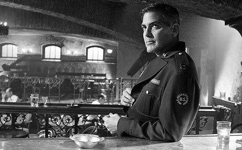 George Clooney Jacob Geismer szerepében a The Good German című filmben